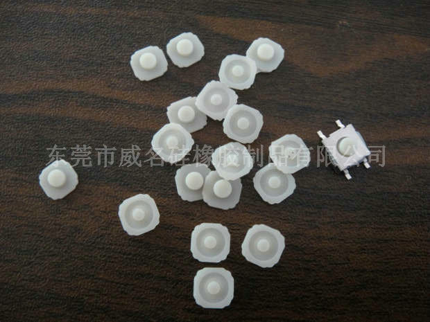 有腳單點硅膠按鍵，觸感非常